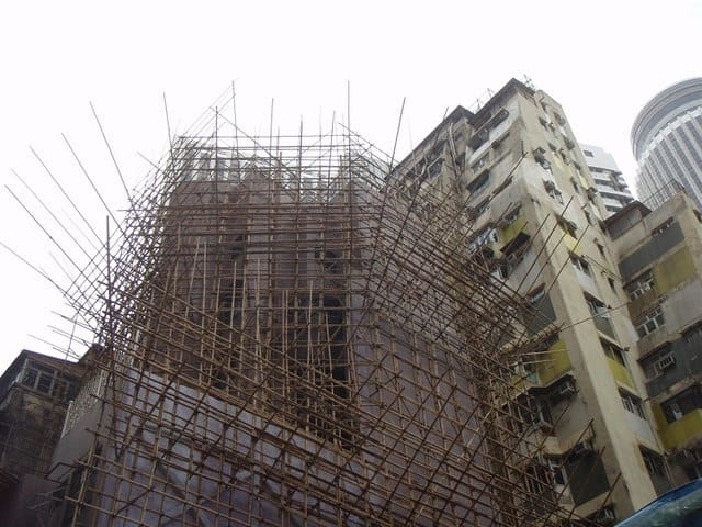 Science Behind Bamboo Scaffolding: Why Hong Kong Still Uses It in 2026 – Complete Engineering Guide